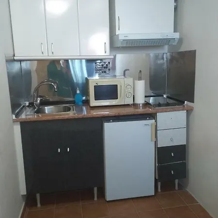 8 Calle Tangara La Gloria *