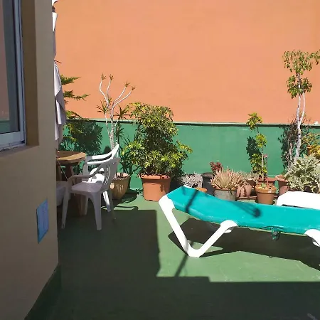 Apartman 8 Calle Tangara La Gloria *