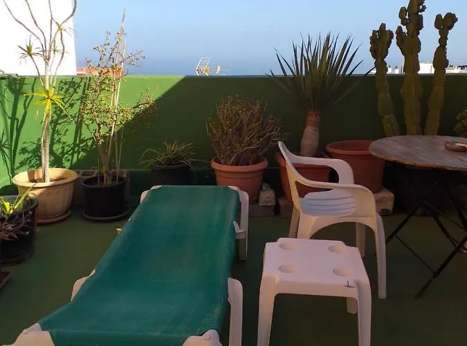 Apartman 8 Calle Tangara La Gloria *